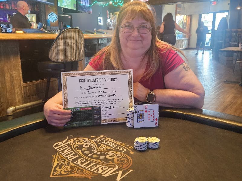 Kimberly Barrera Wins at Putter's Bar and Grill - Pecos