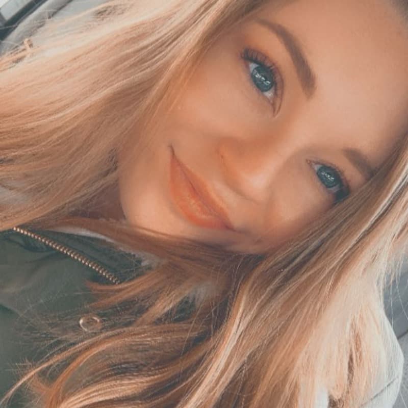 Madeline Scarlett